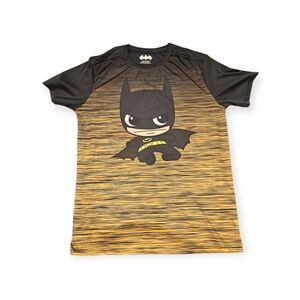 Black‎ and yellow Batman T-shirt #Batman #DCComics